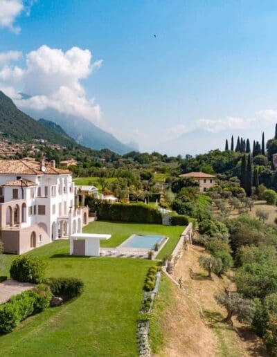 Villa Rose Estate Lake Garda Accoutrement Tours